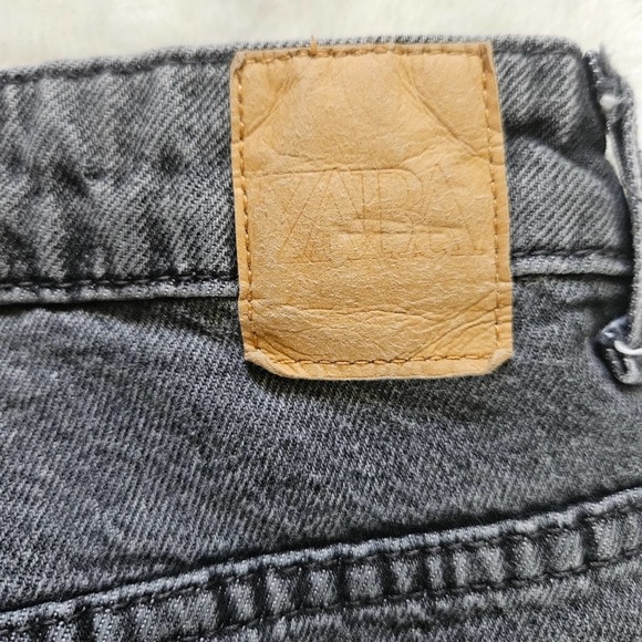 Zara High Rise Mom Jeans Washed Out Black Size 12 - Picture 10 of 10
